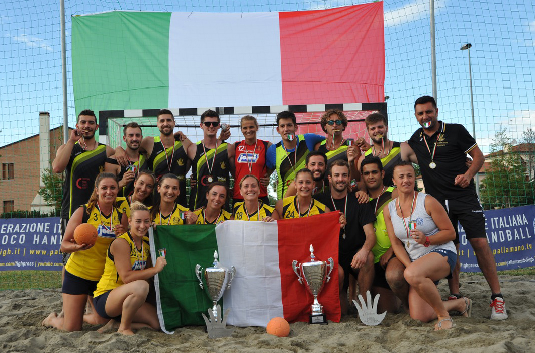 http://www.federhandball.it/images/wp-content/uploads/2017/07/oderzo_salerno_beach17.jpg