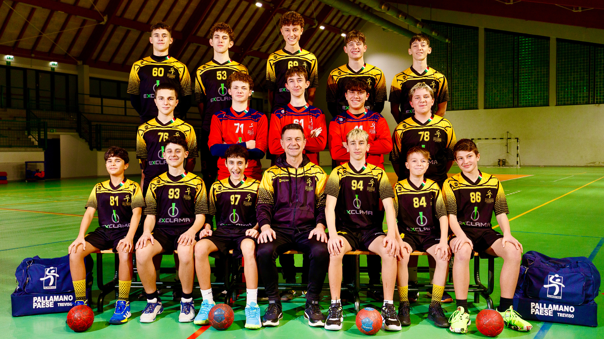 u16m paese