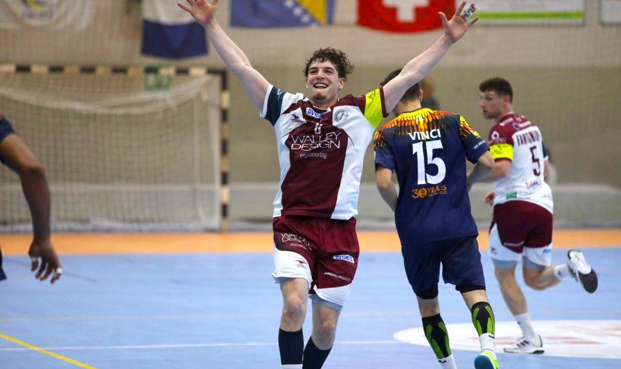 images/2025/savini-26a-gold-lucchetti.jpg#joomlaImage://local-images/2025/savini-26a-gold-lucchetti.jpg?width=1280&height=760