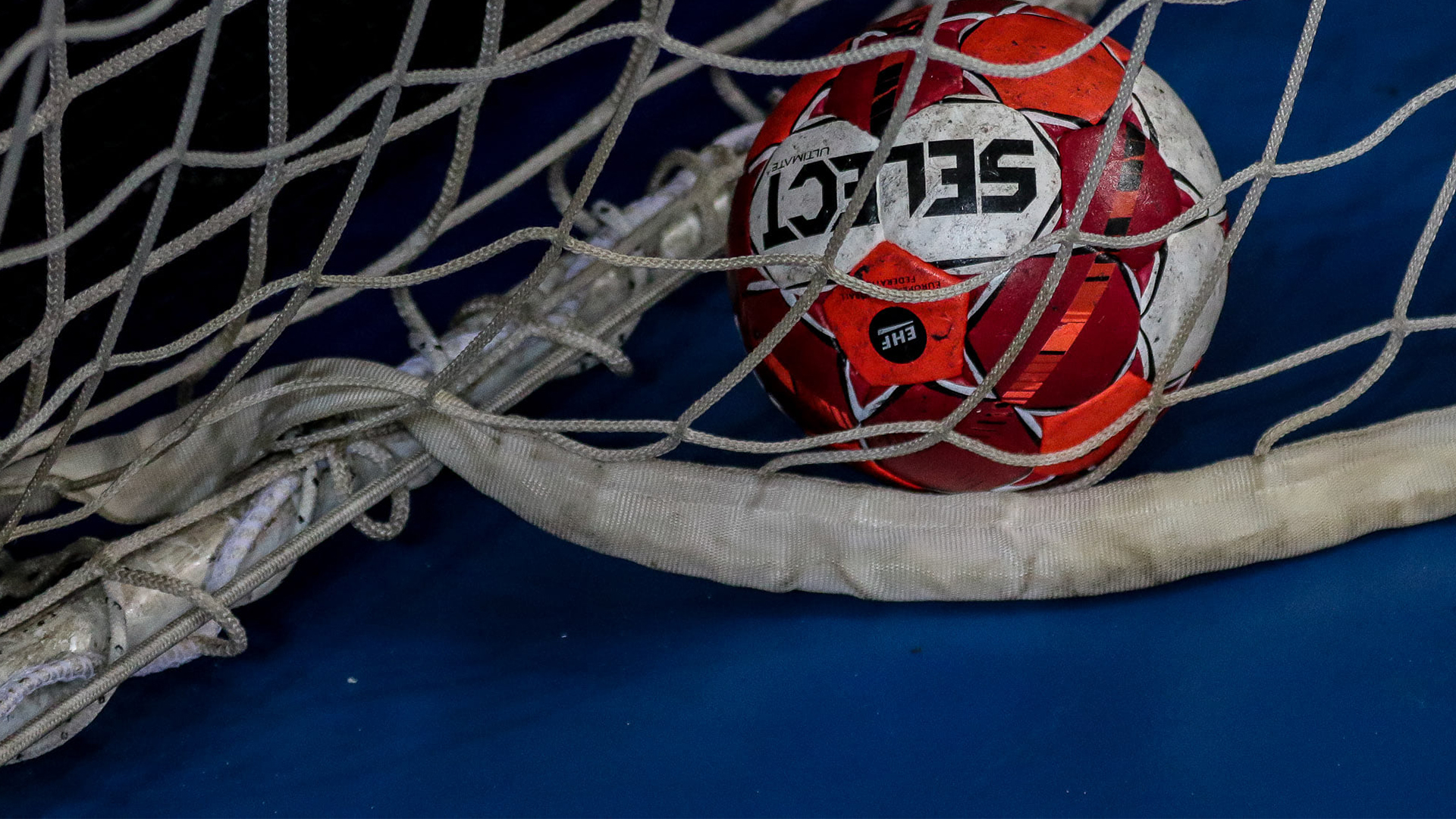 images/pallone-handball-22.jpg#joomlaImage://local-images/pallone-handball-22.jpg?width=1920&height=1080