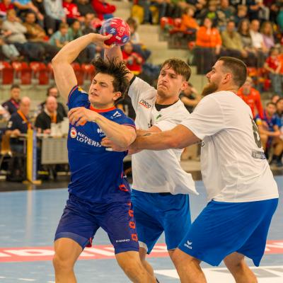 250104 2151 Yellowcup Holland Italien Deuring